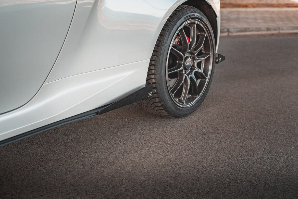 Street Pro Seitenschweller Ansatz Cup Leisten für Toyota GR Yaris Maxton Design