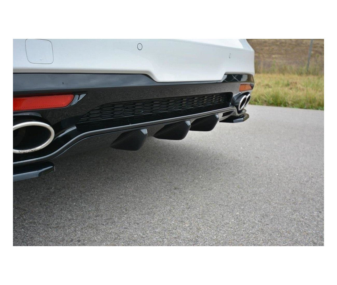 Heck Ansatz Diffusor für Kia Stinger Gt / GT-Line Maxton Design