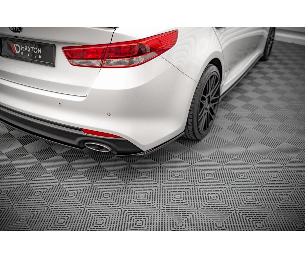 Heck Ansatz Flaps Diffusor für Kia Optima Maxton Design