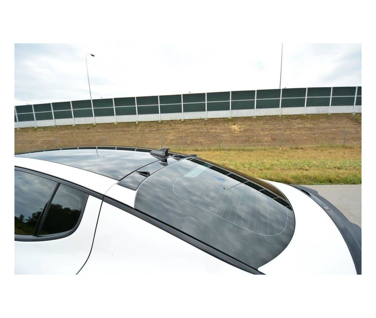 Heckscheiben Dach Spoiler für Kia Stinger GT / GT-Line Maxton Design
