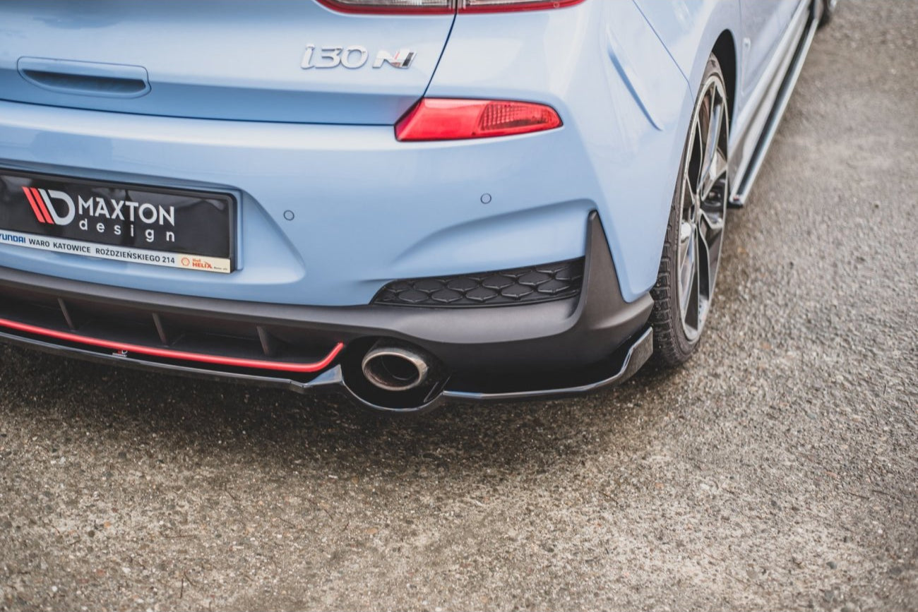 Mittlerer Cup Diffusor Heck für Hyundai I30N Hatchback Maxton Design