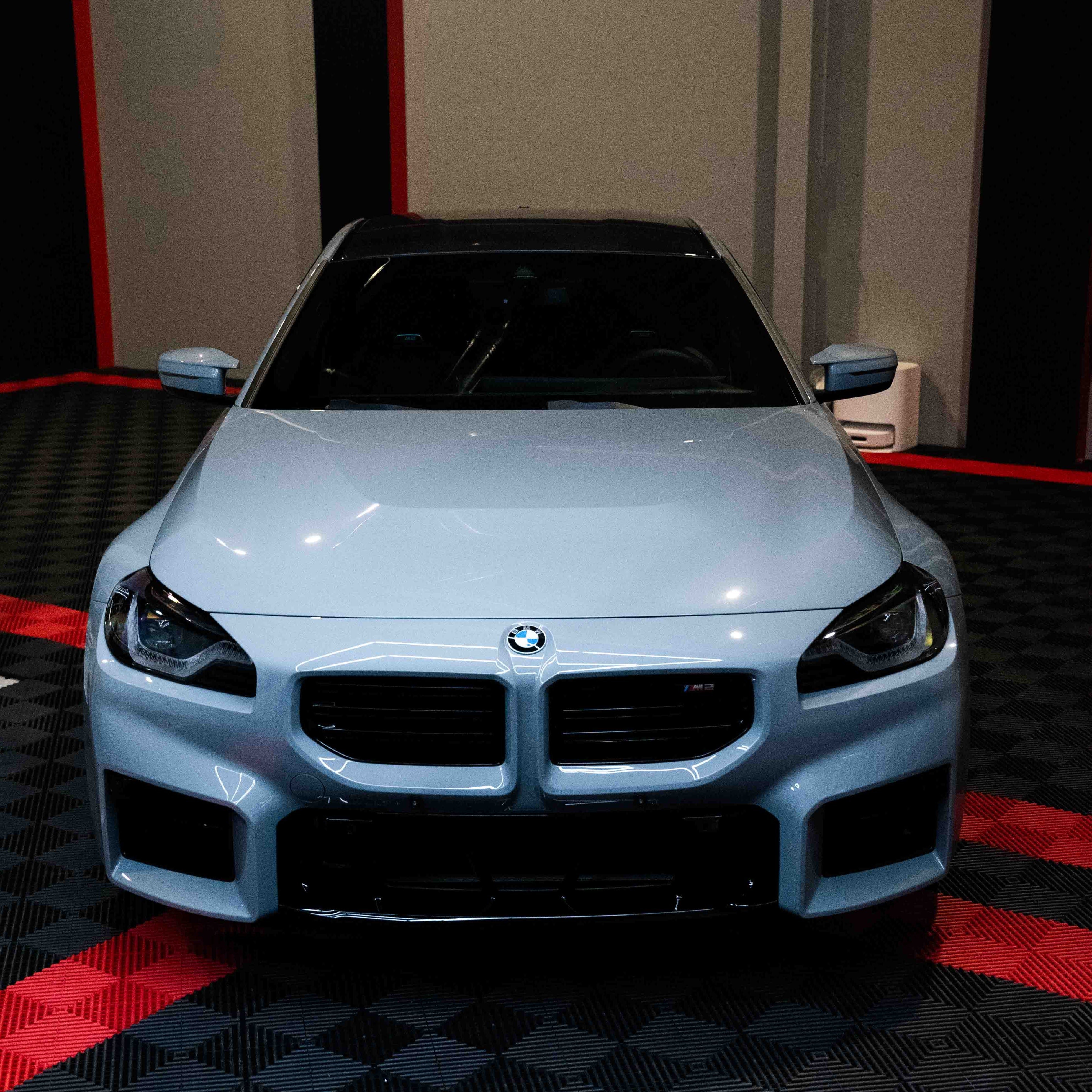 BMW Zweiventiler Aluminium Frontfender, Montage unter Gabelstabilisator,  Länge 380mm, Breite 114mm