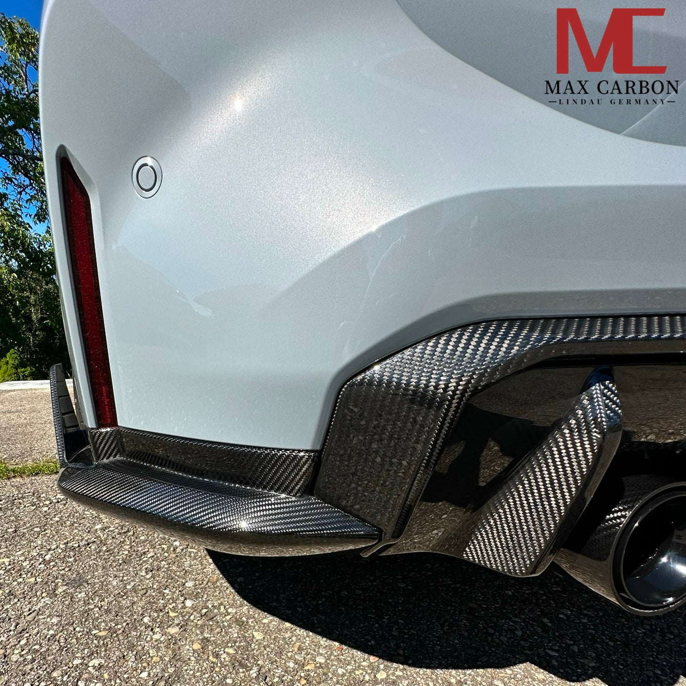 Dry Carbon Heckdiffusor Leiste für BMW M3 G80 G81 / M4 G82 G83 inkl. LCI mit Teiletypgenehmigung (TTG)   Max Carbon