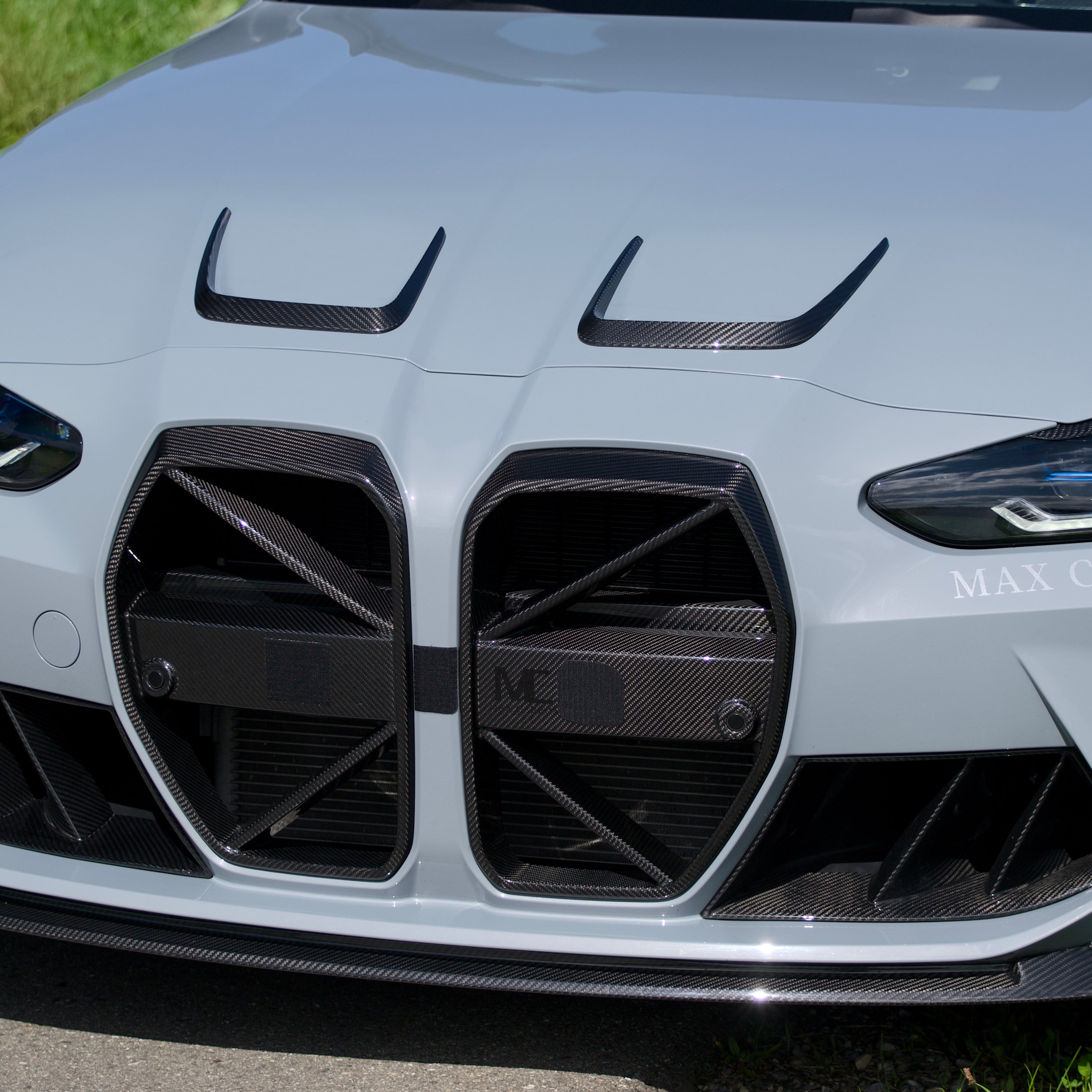 Dry Carbon MAX CARBON Design Kühlergrill Nieren für BMW M3 G80 G81 / M4 G82 G83 CSL Eintragungsfrei   Max Carbon
