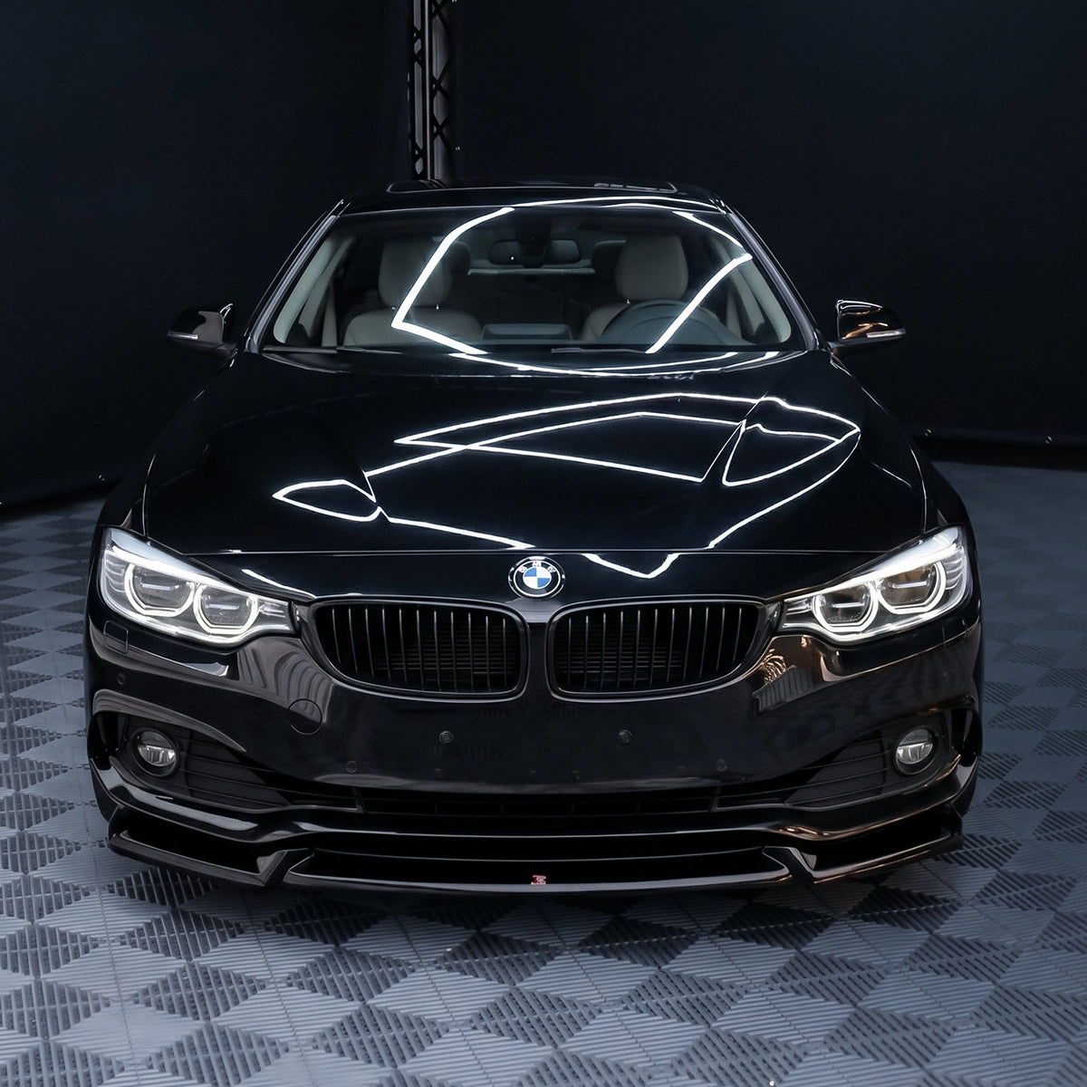 Magnet Kennzeichenhalter passend für BMW 4er F32 / F33 FLOW DOWN®