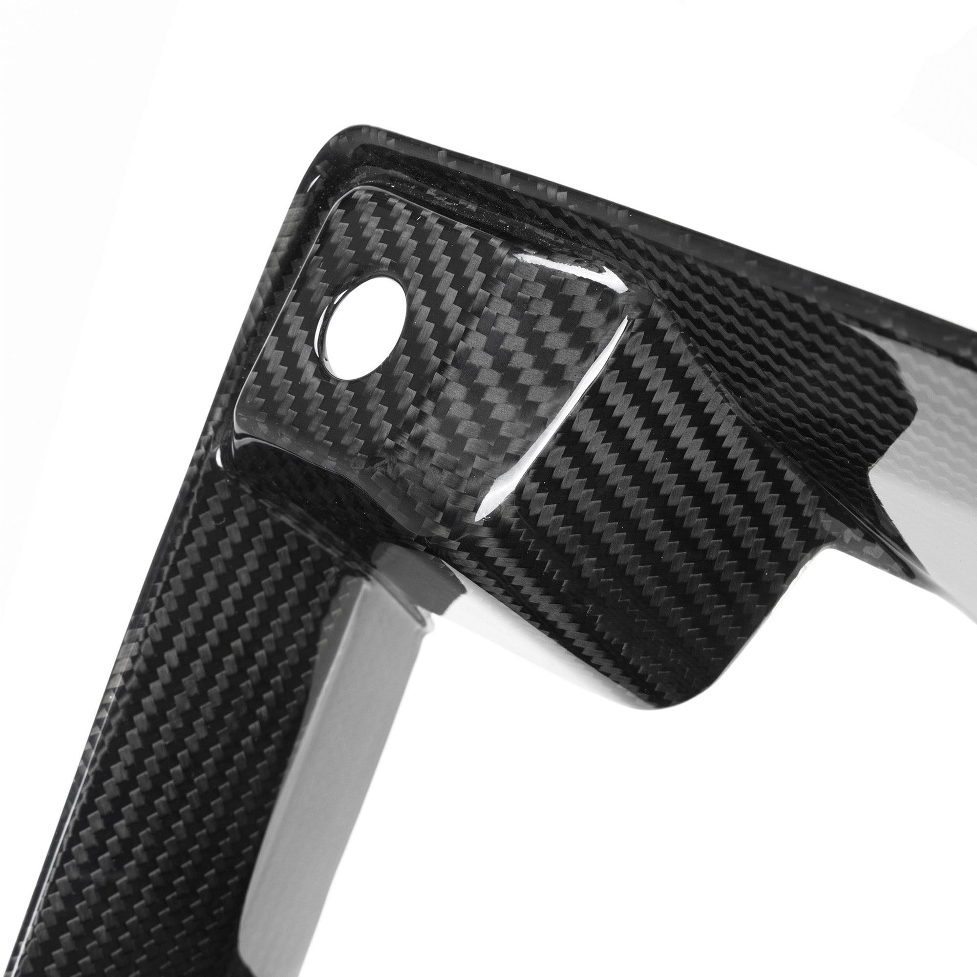 Lufteinlässe aus PrePreg Carbon für BMW M2 G87   FLOW DOWN®