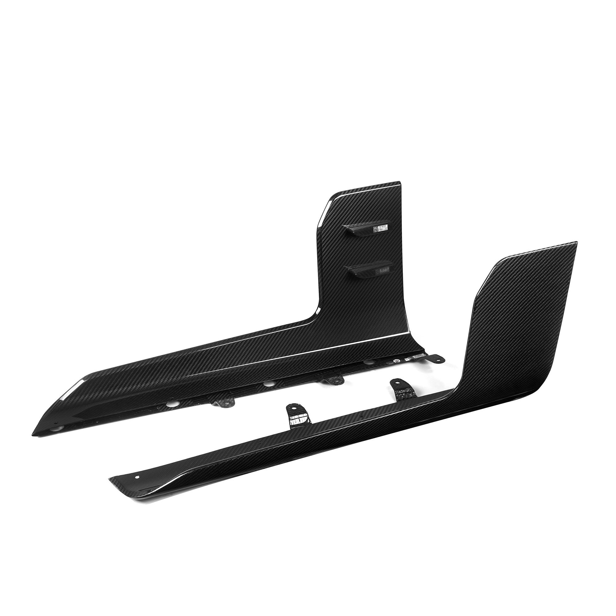 Seitenschweller Ansätze aus PrePreg Carbon für BMW M2 G87   FLOW DOWN®