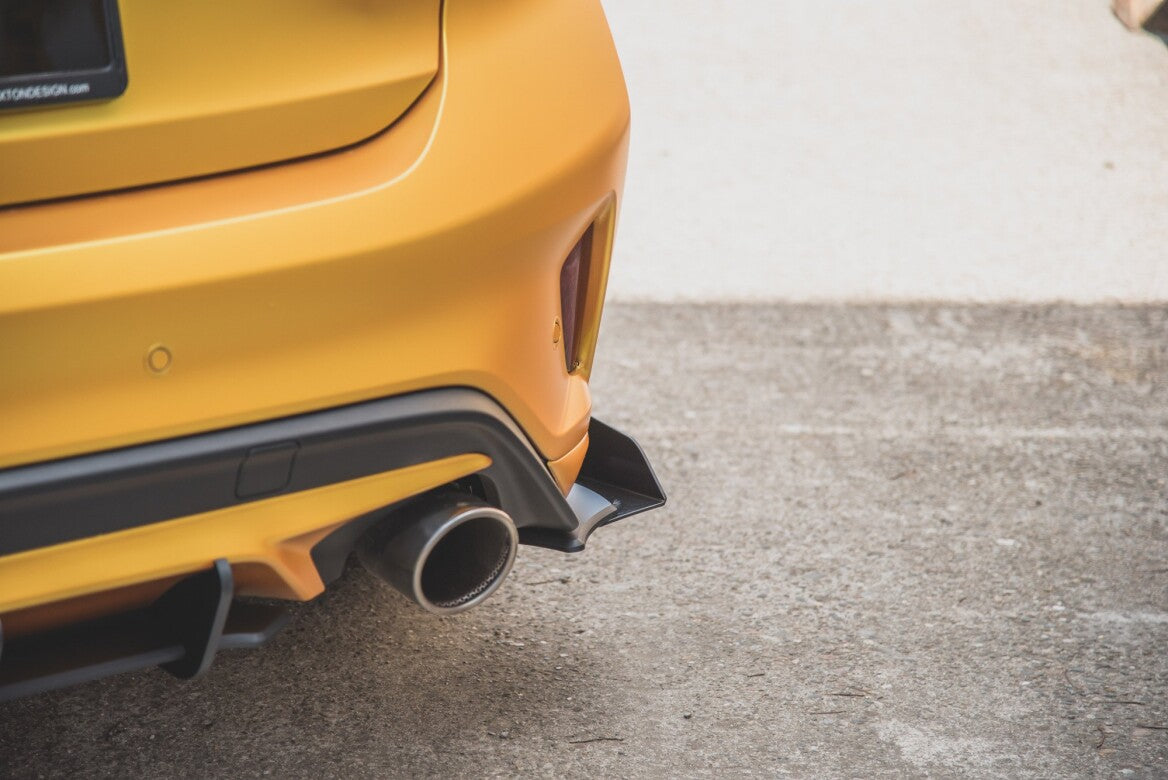 Heck Stoßstangen Flaps / Wings für Ford Focus ST Mk4