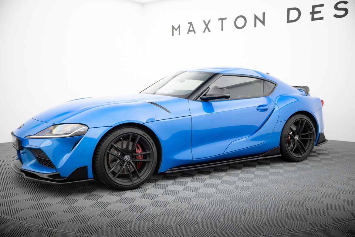 Seitenschweller Ansatz Cup Leisten V.2 Rot Hochglanz passend für Toyota Supra Mk5 Freisteller