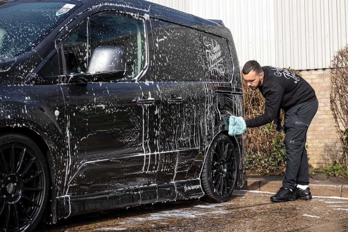 Wash 'N' Gloss   Auto Finesse