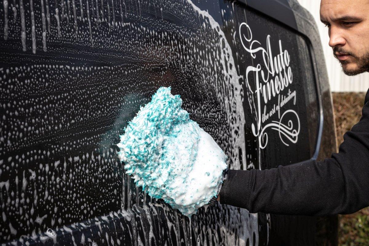 Wash 'N' Gloss   Auto Finesse