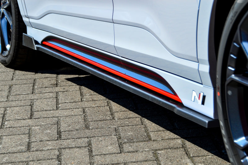 CUP side skirts with wing at the front for Hyundai Kona N