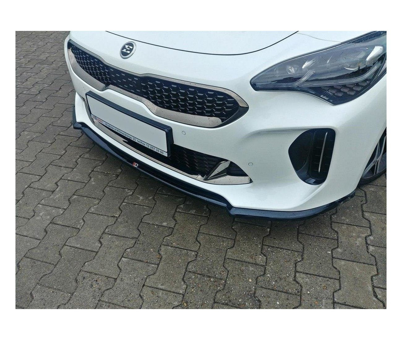 Cup spoiler lip front approach V.1 for Kia Stinger GT