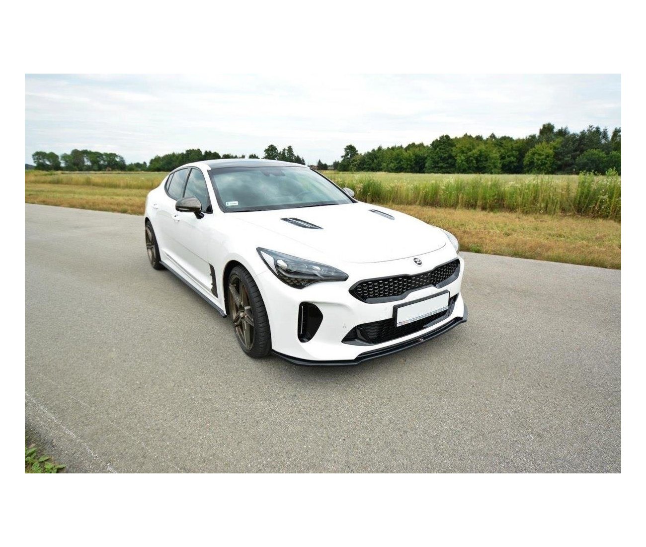 Cup spoiler lip front approach V.2 for Kia Stinger GT