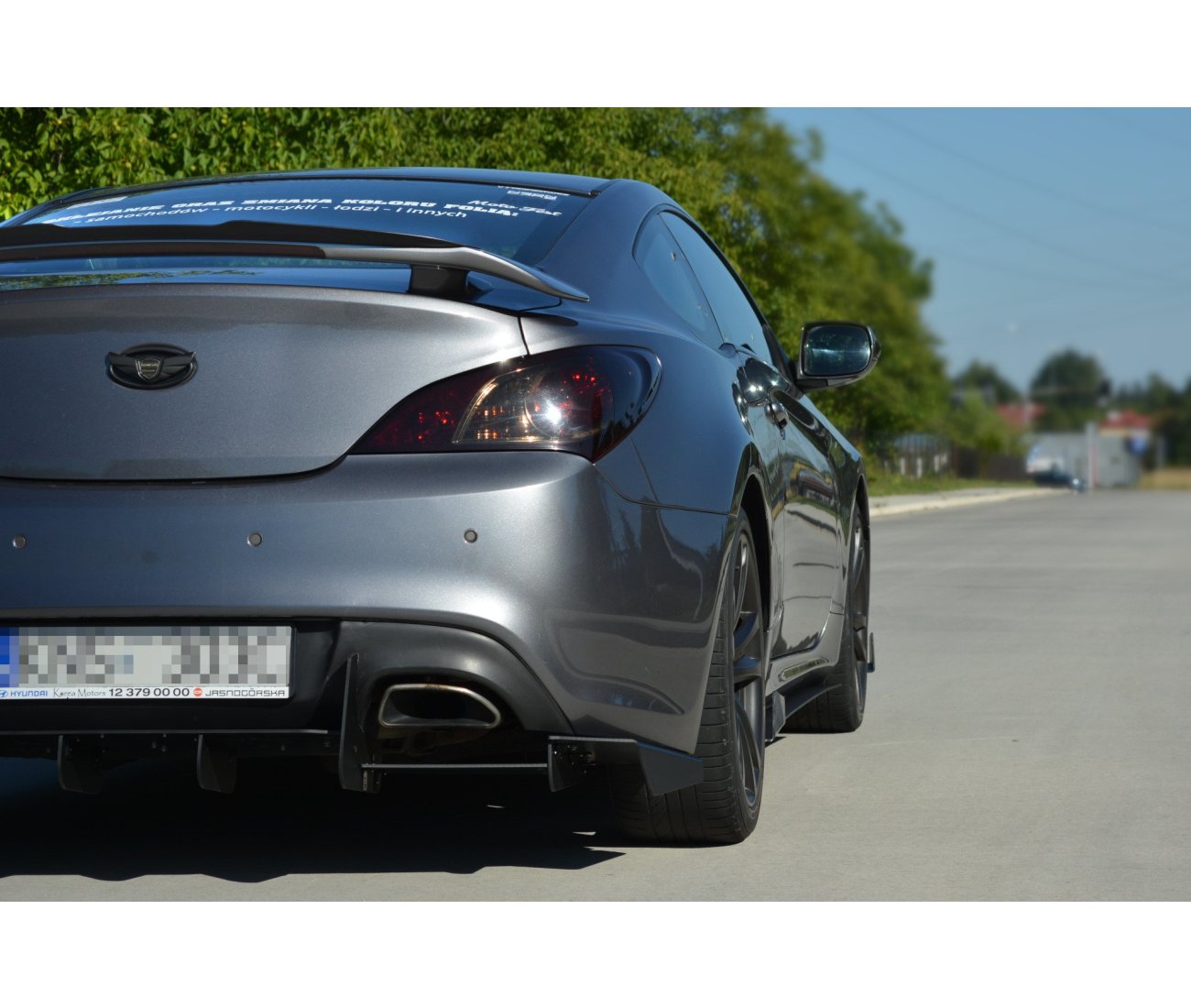 Rear spoiler attachment tear-off edge for Hyundai Genesis Coupe