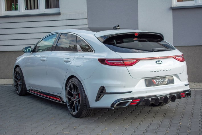 Cup spoiler lip front approach for Kia Kia ProCeed GT