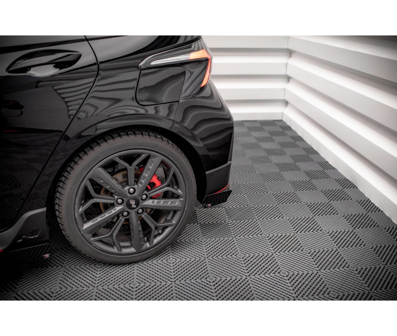 Street Pro Heck Ansatz + Flaps für Hyundai I20N